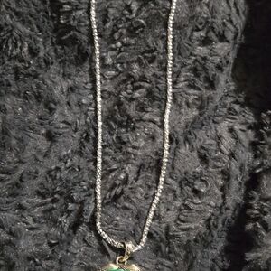 Elegant Silver Necklace with Pendant